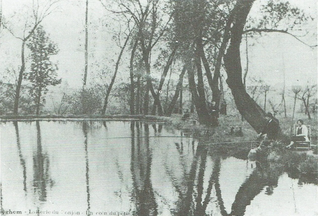 Die Teiche beim Donjon um 1930.