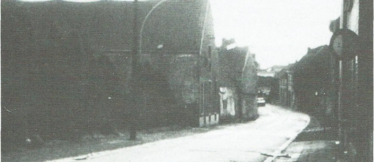 Die St.-Katarinastraat mit der Zichorienrösterei links.