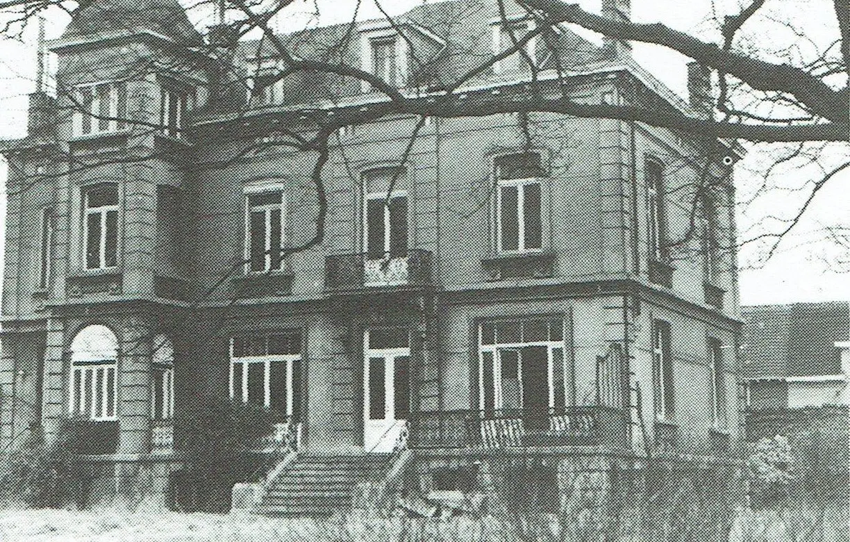 Villa ‘Les Acacias’, in 1882 gekocht door Philippe De Coninck, daarna van burgemeester Georges De Coninck.