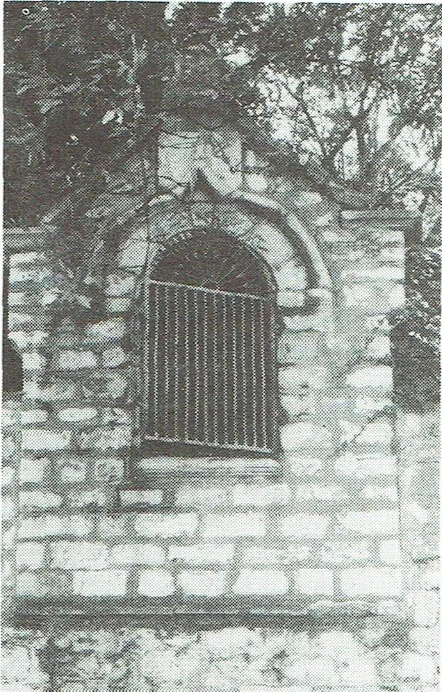 Die Mauerkapelle des heiligen Cornelius (1628).