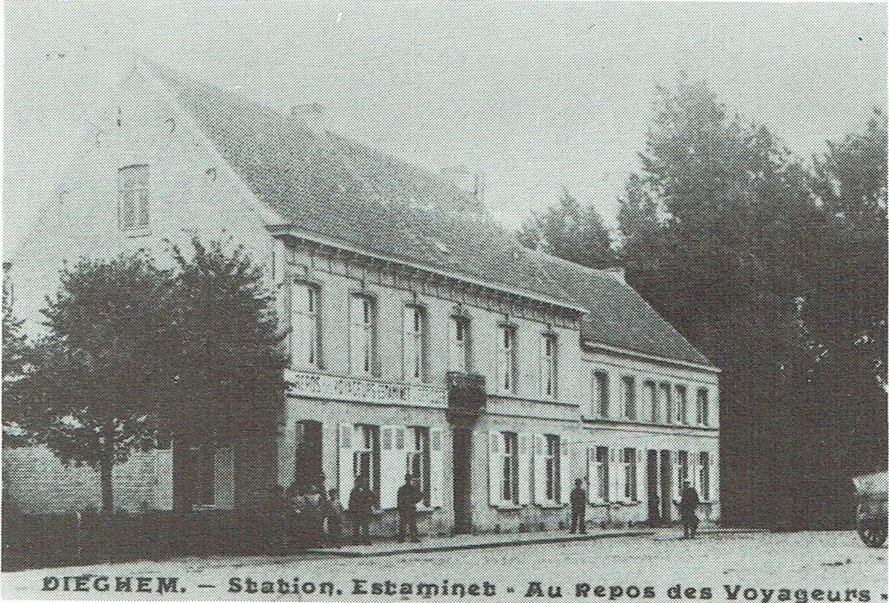 Das Wirtshaus ‚Au repos des voyageurs‘ am Bahnhofsplatz (1907).
