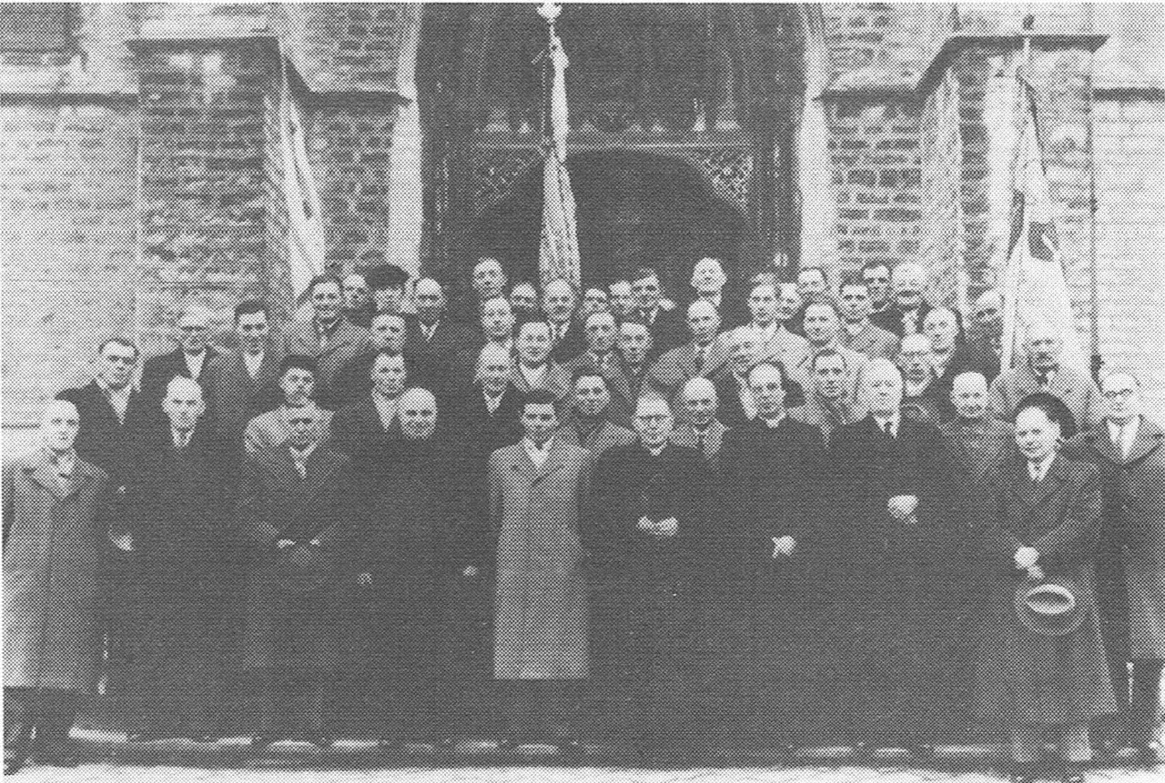 Mgr. Cruysberghs bij het gouden jubileum van de Boerengilde (1957).