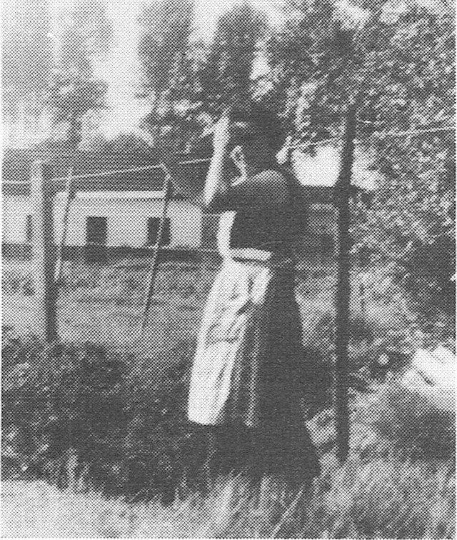 In de buurt van de Weidestraat (1945).